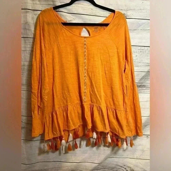 Crown and Ivy authentic tee long sleeve top - Picture 1 of 6